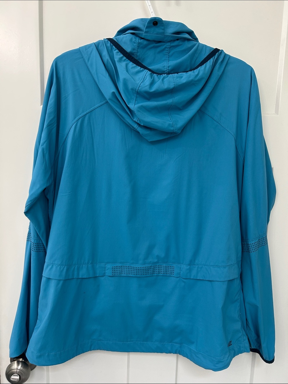 Women’s Lightweight Teal Zip-Front Jacket - Picture 2 of 5